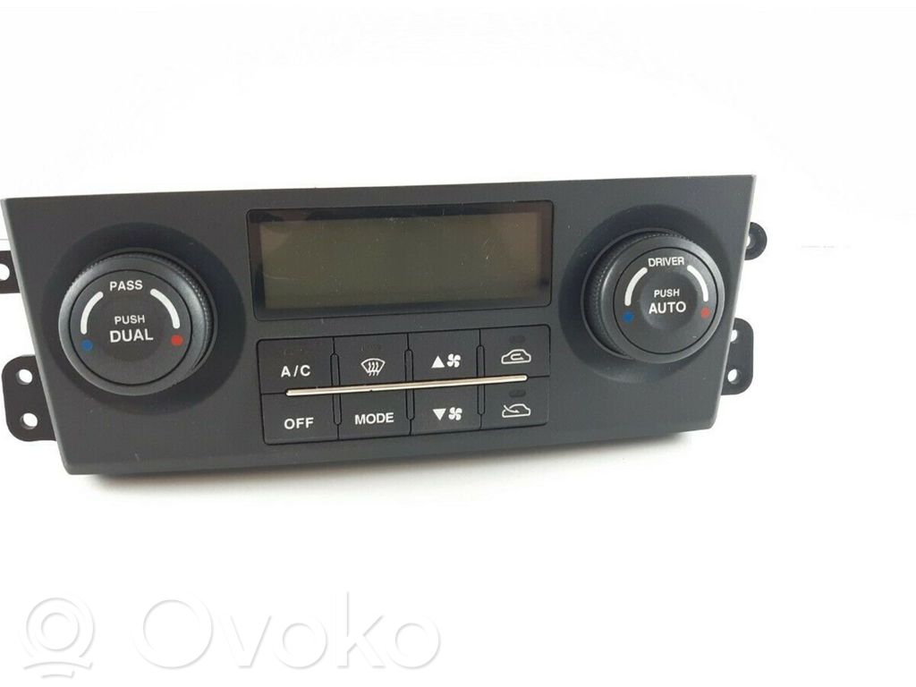 KIA Sorento Climate control unit 