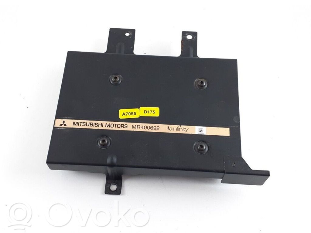 Mitsubishi Galant Sound amplifier 