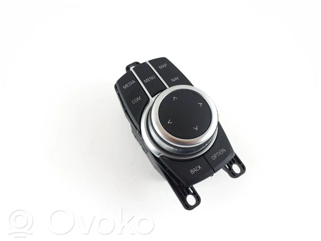 BMW 5 G30 G31 G38 Head unit multimedia control 