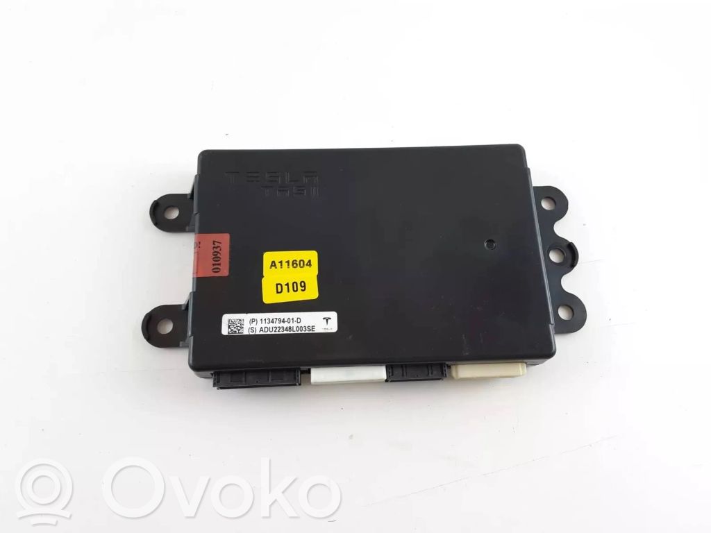 Tesla Model S Suspension control unit/module 