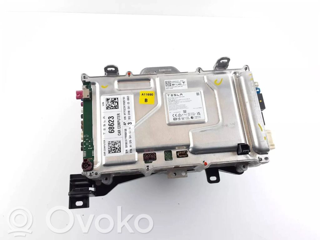 Tesla Model Y Module confort 