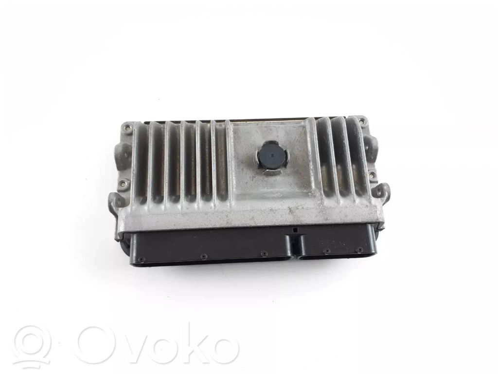 Toyota C-HR I Engine control unit/module 