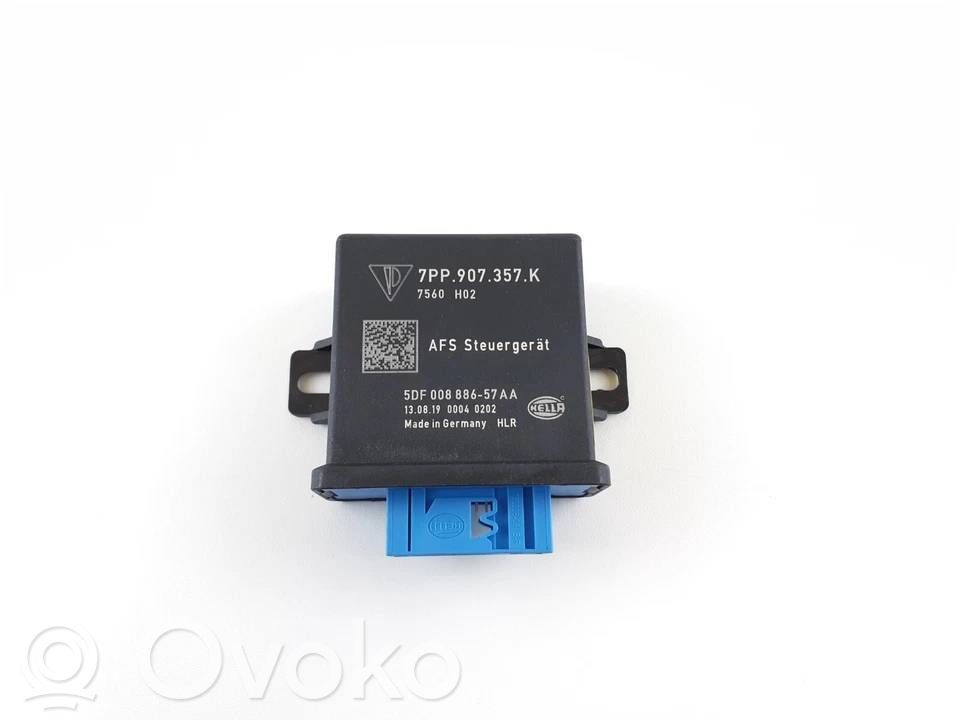 Porsche Macan (95B) Light module LCM 
