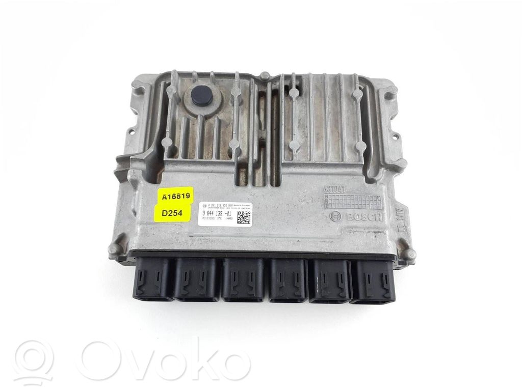 BMW 3 G20 G21 Engine control unit/module 