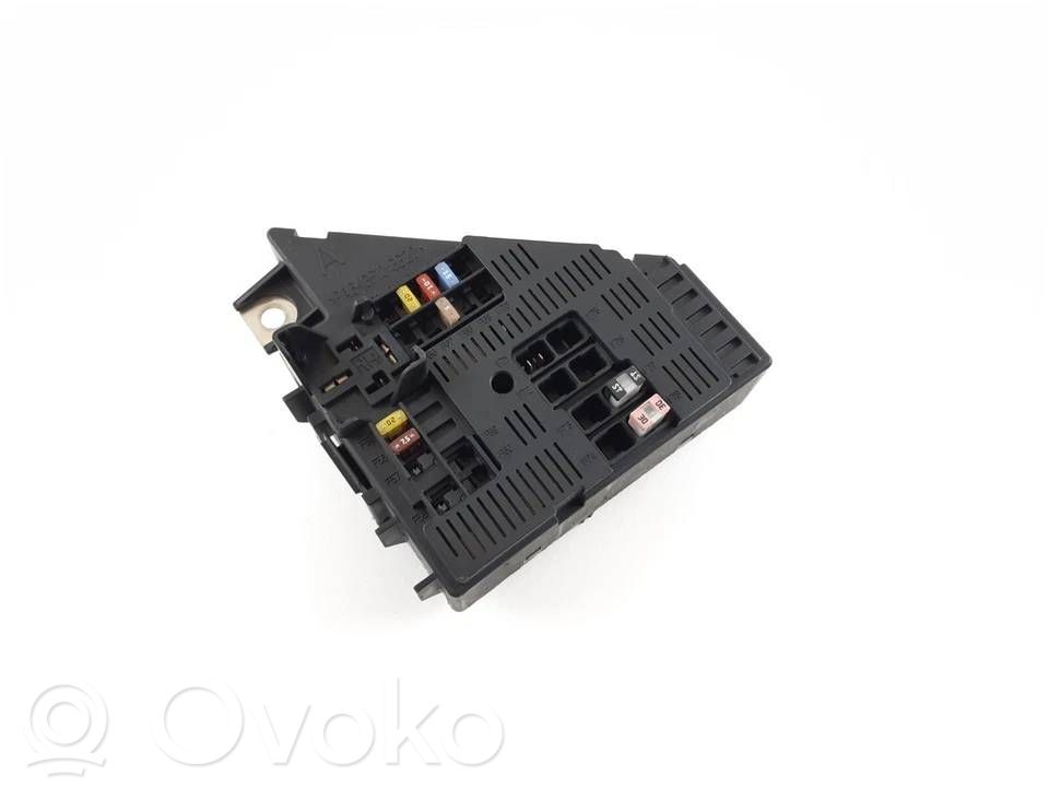 Volvo XC90 Fuse module 