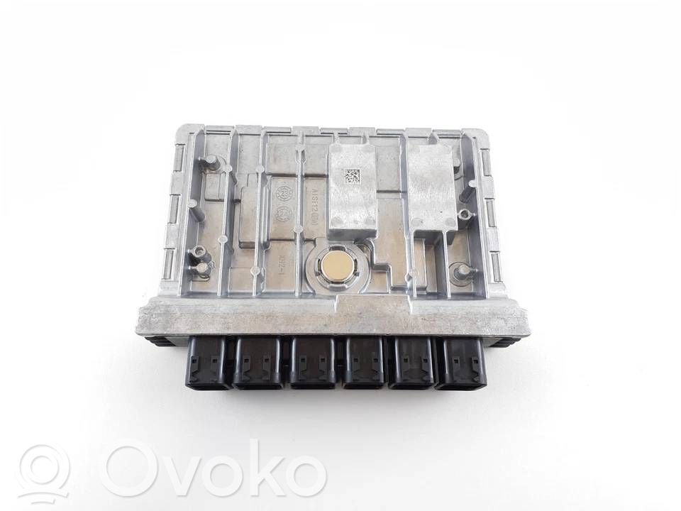 BMW 5 G60 G61 Engine control unit/module 