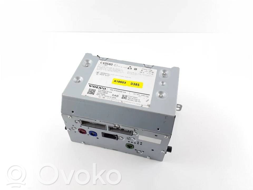Volvo XC90 Radio/CD/DVD/GPS head unit 