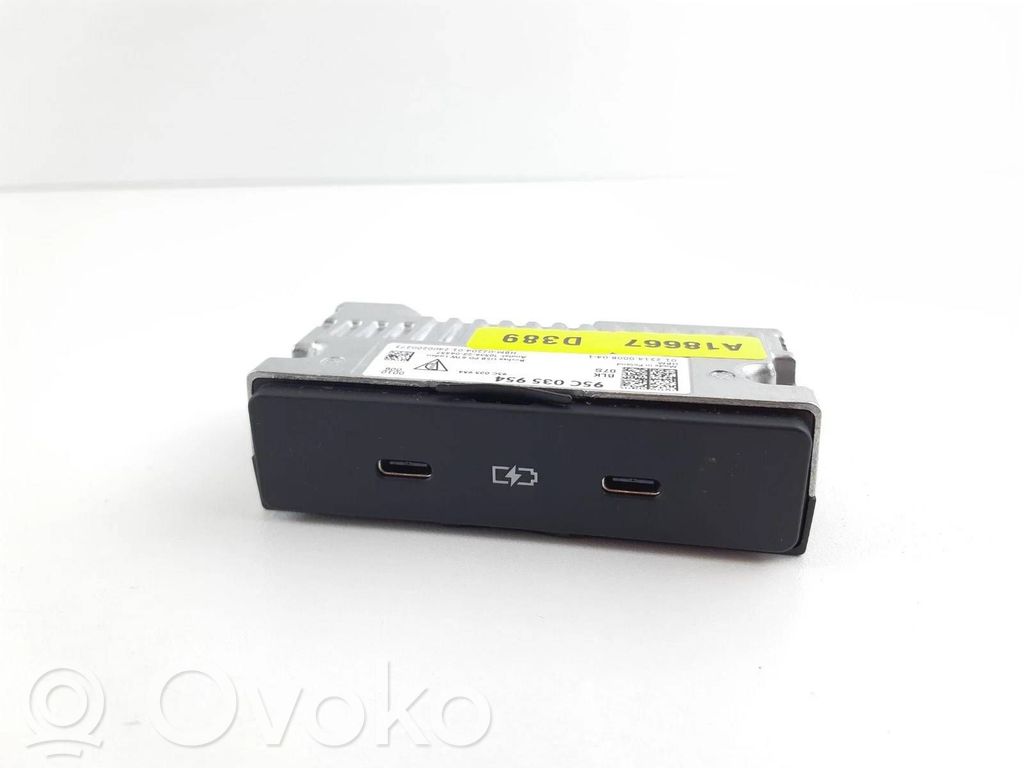 Enchufe conector USB   95C035954