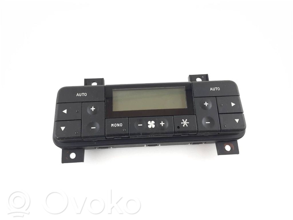 Maserati Quattroporte Climate control unit 