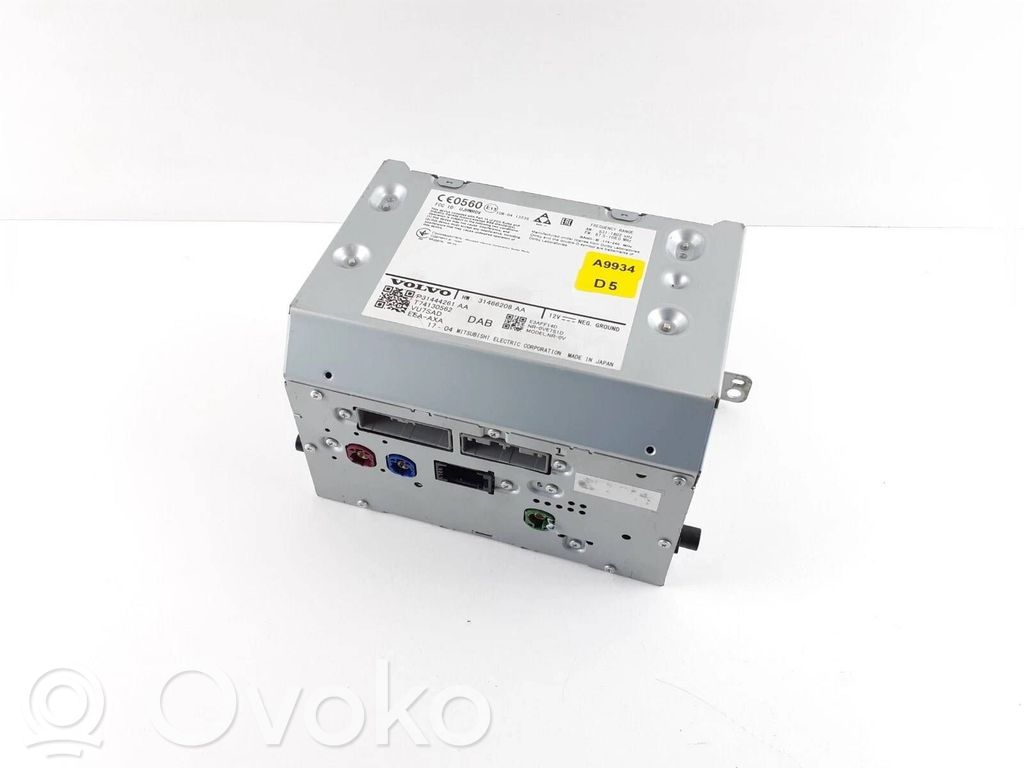 Volvo XC90 Radio/CD/DVD/GPS head unit 