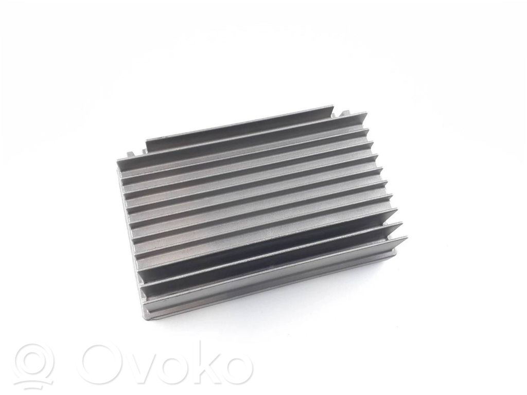 BMW 3 F30 F35 F31 Garso stiprintuvas 