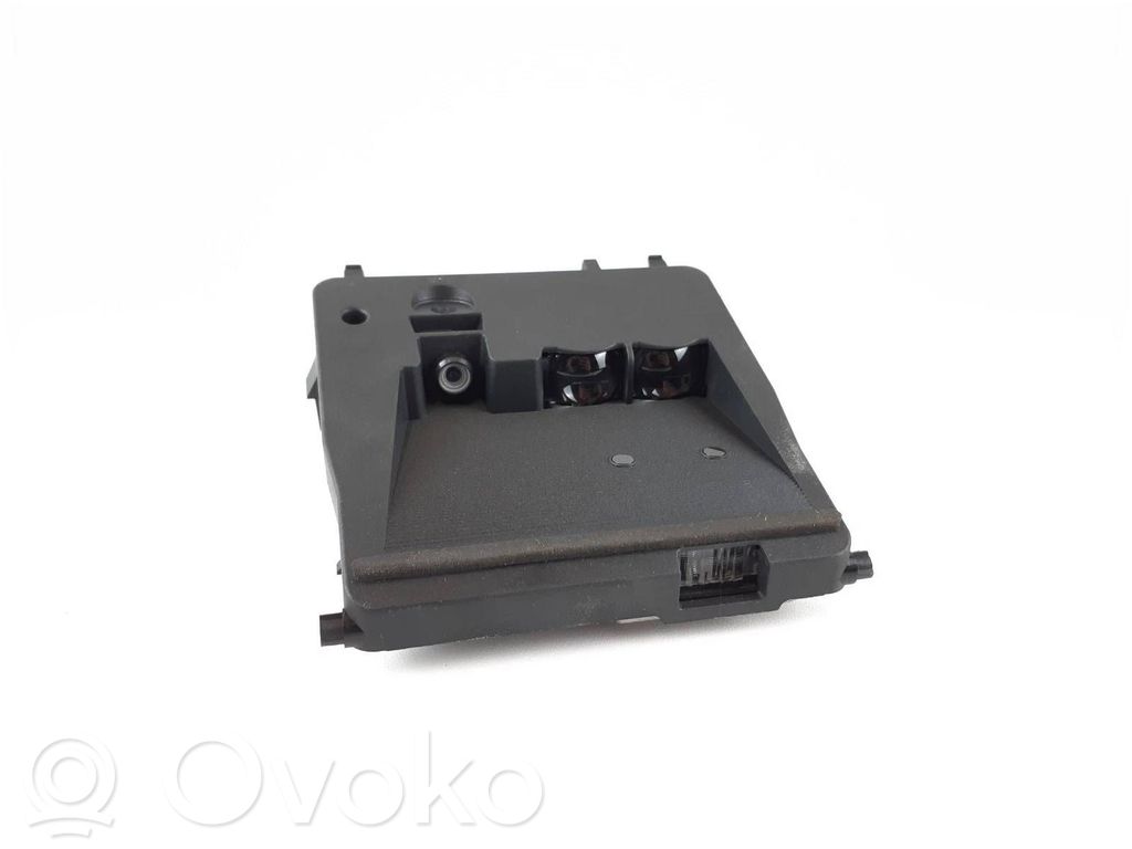 Toyota Auris E180 Windshield/windscreen camera 