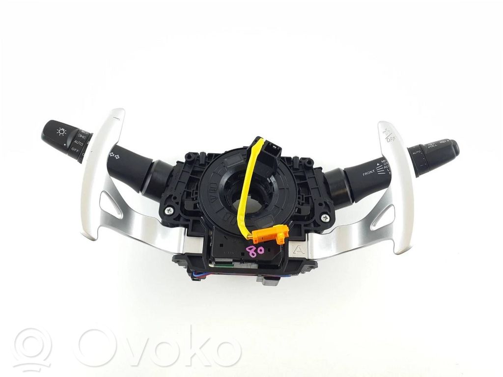 Mitsubishi L200 Interruptor/palanca de limpiador de luz de giro 