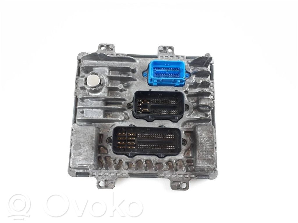 Opel Insignia B Engine control unit/module 