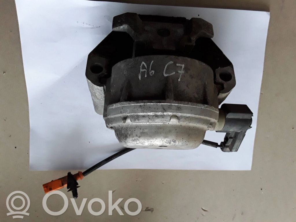 Audi A6 S6 C7 4G Engine mount bracket 