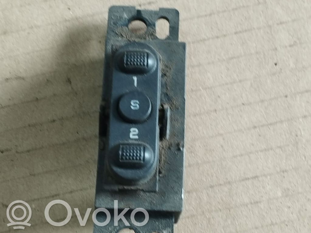 Chrysler Voyager Seat memory switch 
