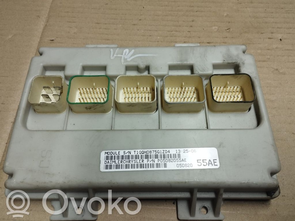 Chrysler Pacifica Comfort/convenience module 