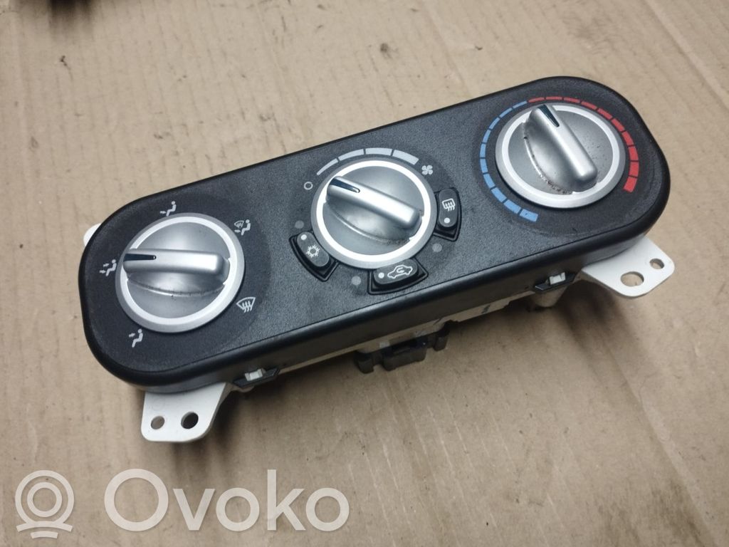 Dodge Caliber Climate control unit 