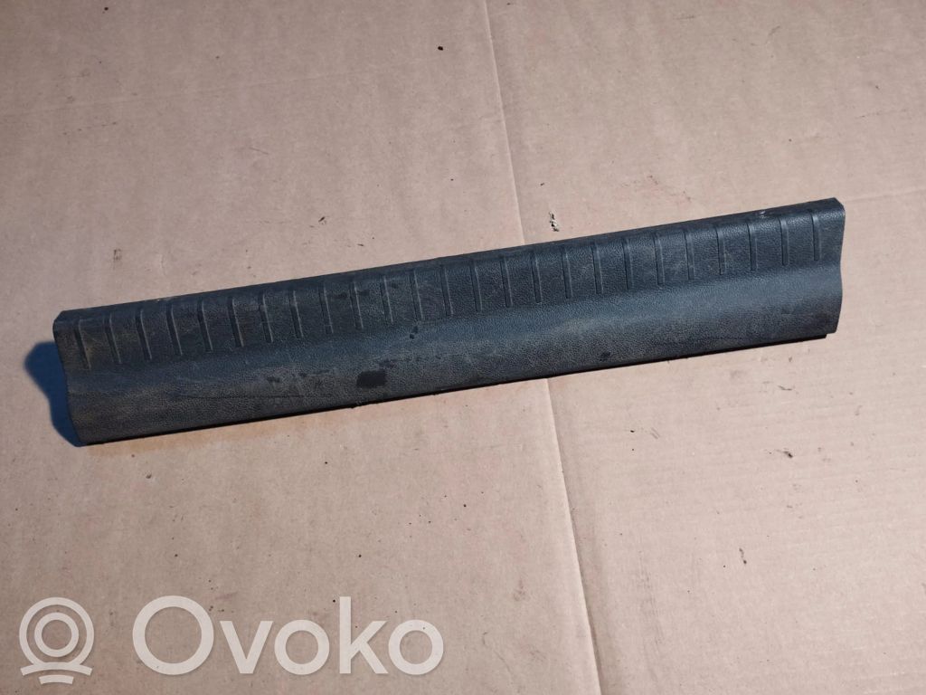 Dodge Journey Capac prag spate 