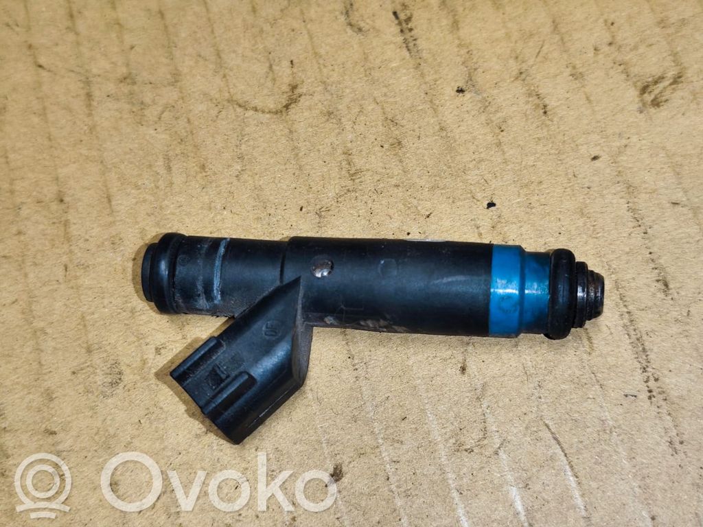 Jeep Grand Cherokee (WJ) Fuel injector 