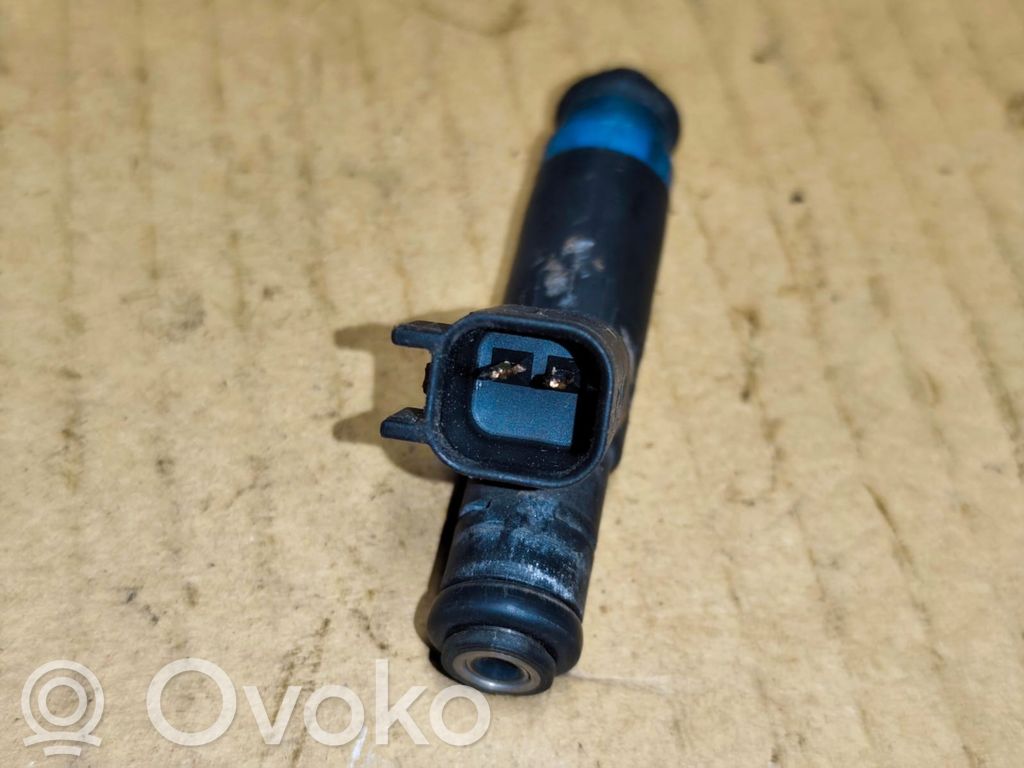 Jeep Grand Cherokee (WJ) Fuel injector 
