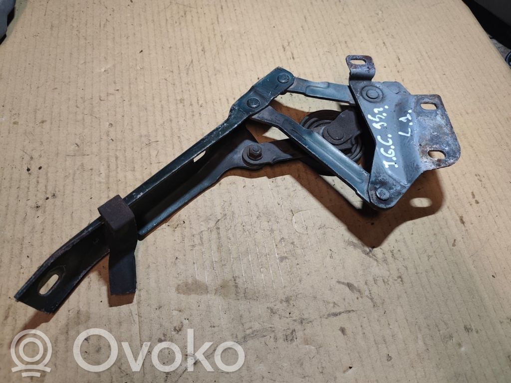 Engine bonnet/hood hinges