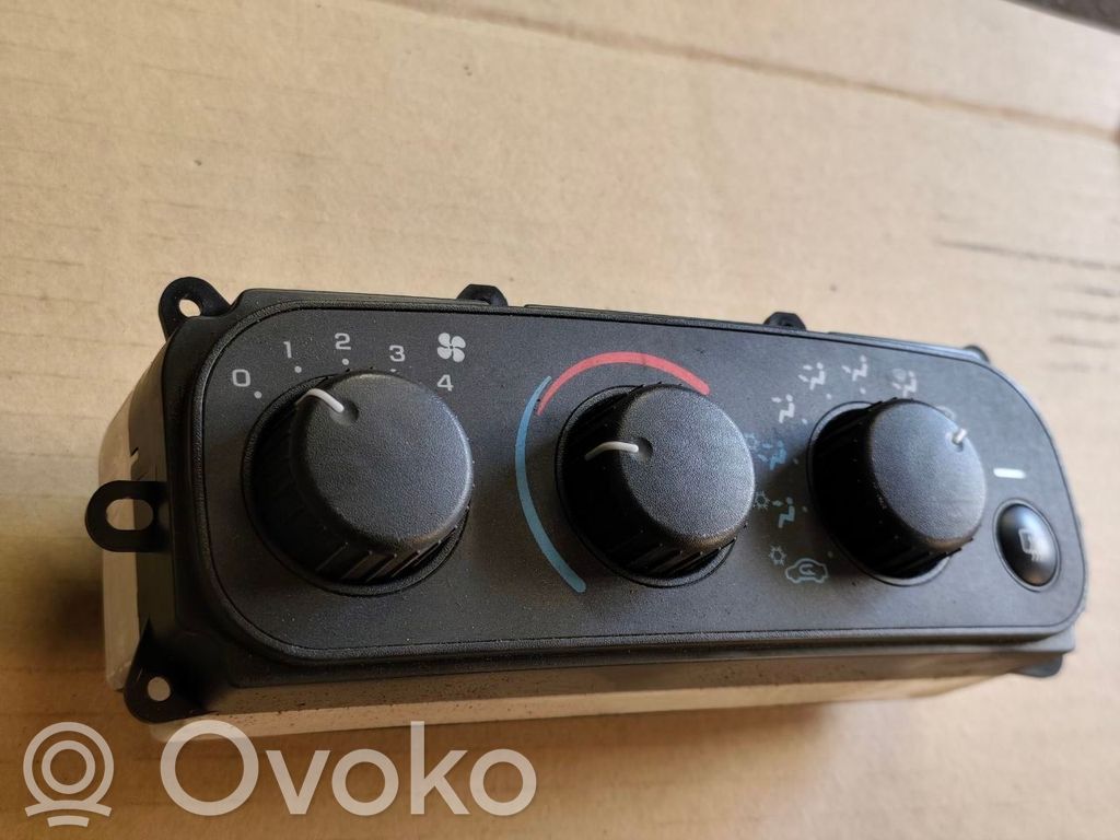 Chrysler Sebring (ST-22 - JR) Climate control unit 