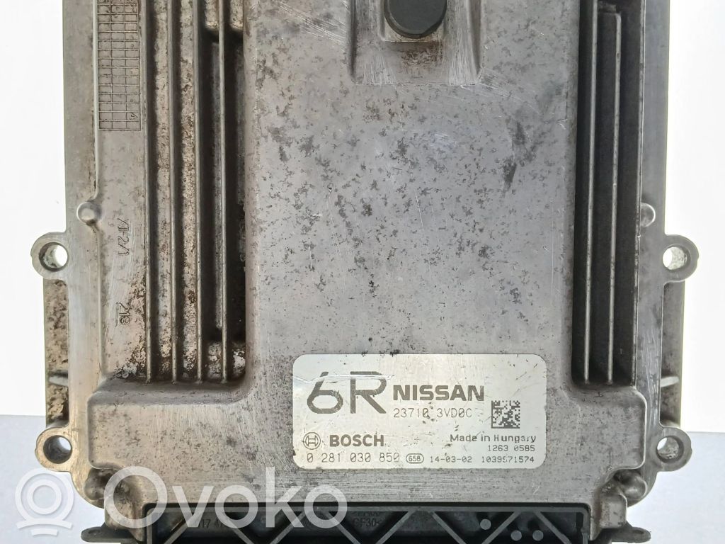 Engine control unit/module   237103VD0C,0281030850,1039S71574