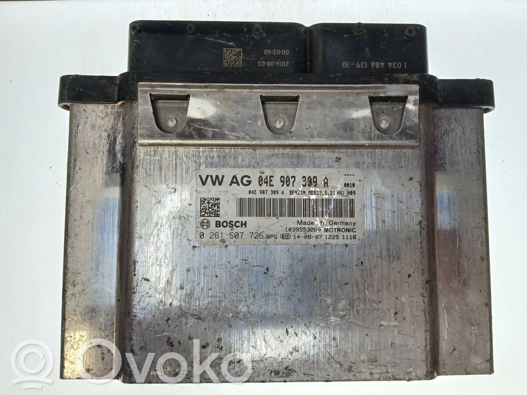 Volkswagen Golf VII Engine control unit/module 