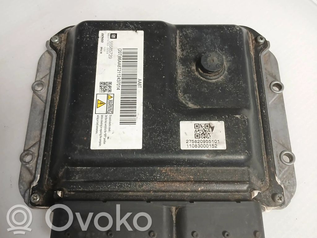 Opel Meriva B Engine control unit/module 
