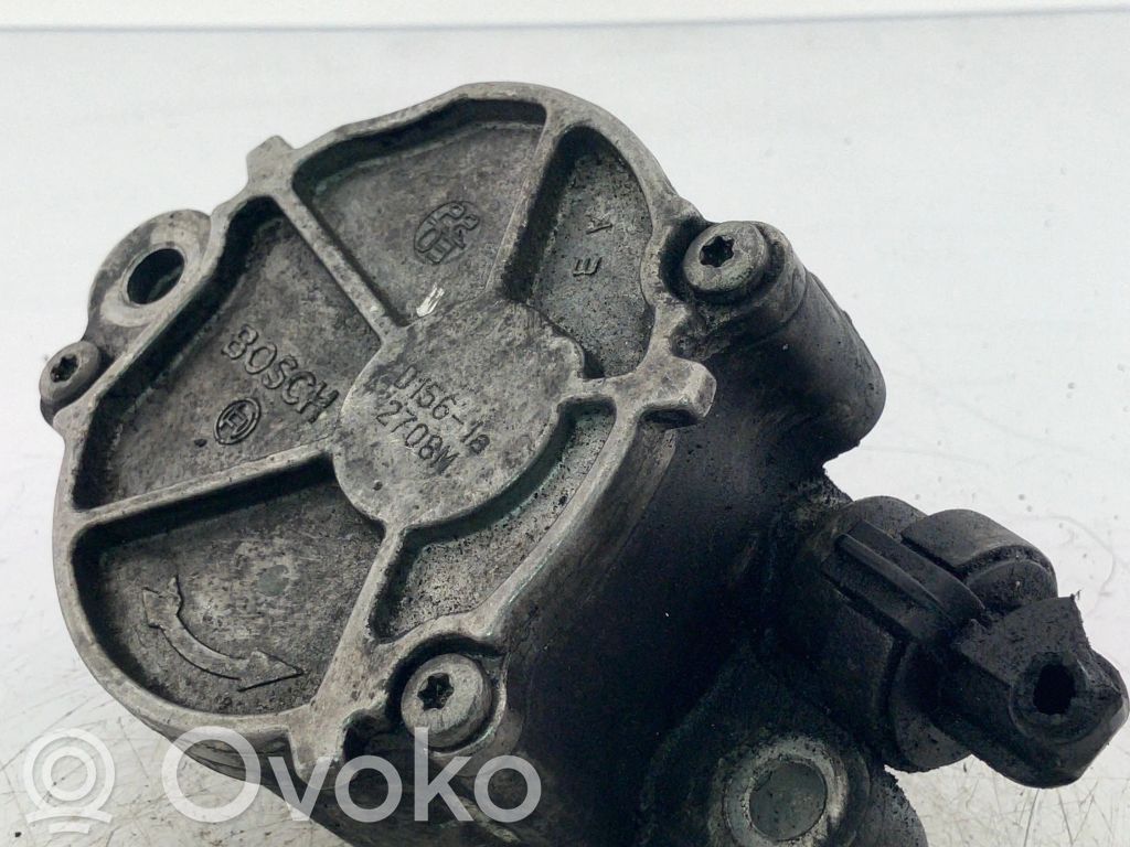 Ford C-MAX I Vacuum pump 