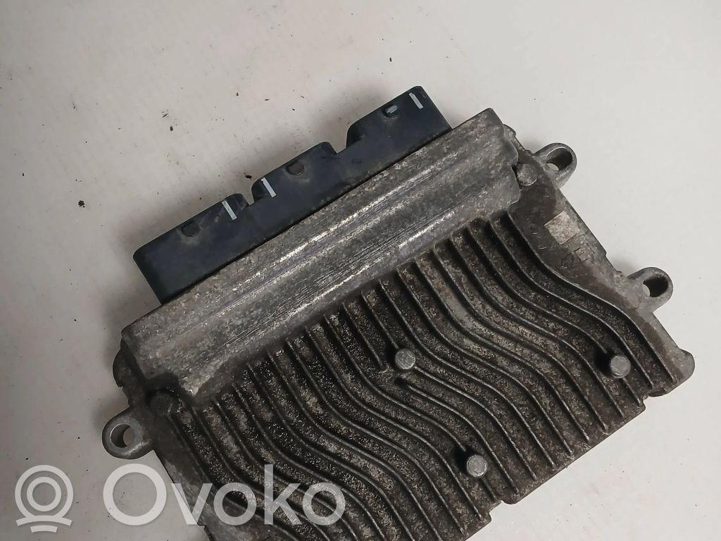 Peugeot 206 Engine control unit/module 