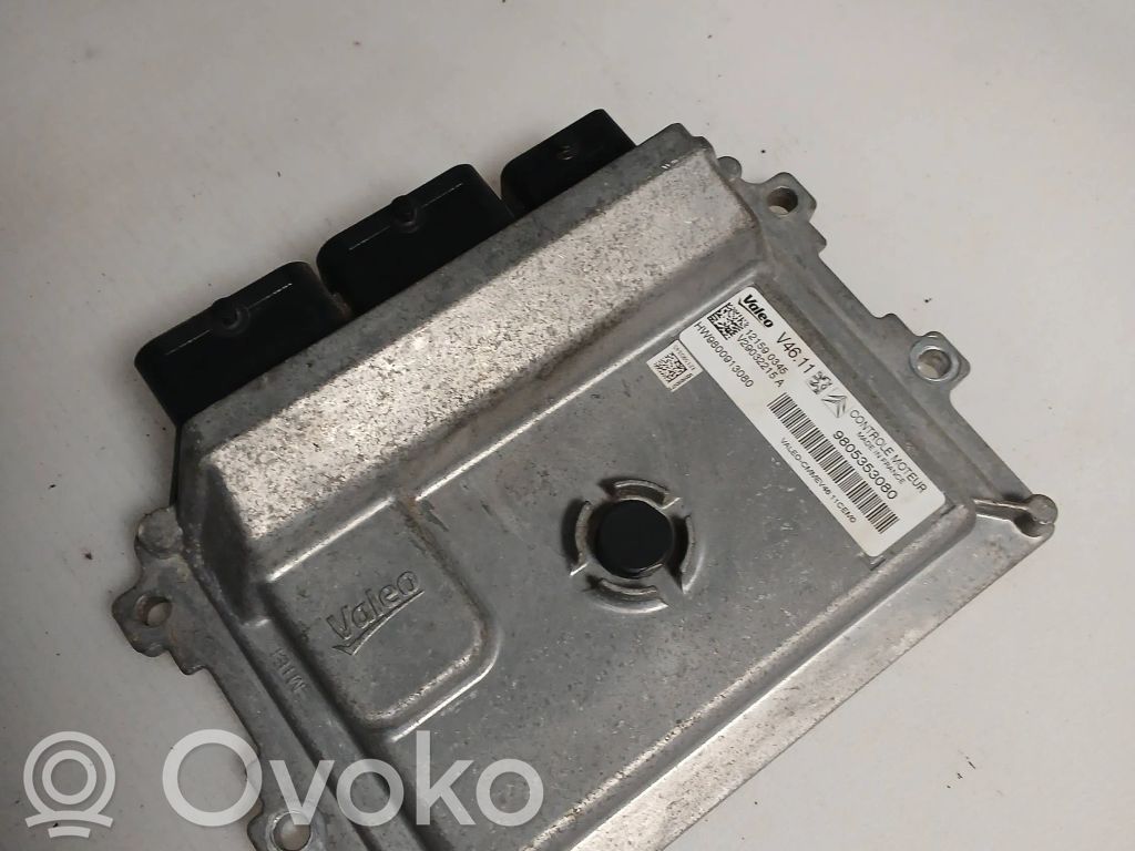 Peugeot 208 I Engine control unit/module 