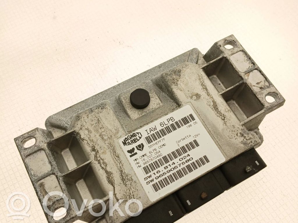 Peugeot 307 Engine control unit/module 