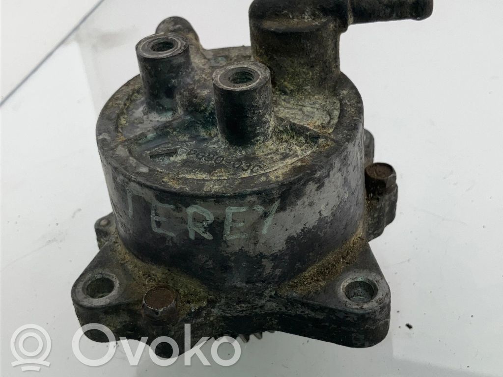 Opel Monterey Vacuum pump 