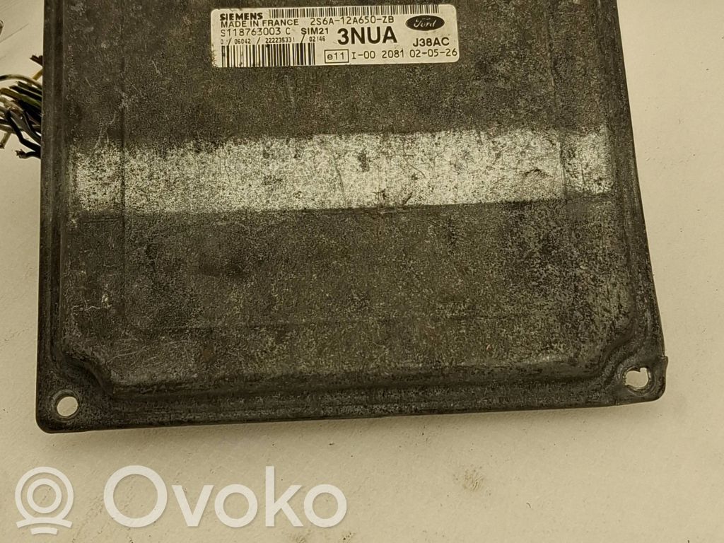 Ford Fiesta Engine control unit/module 
