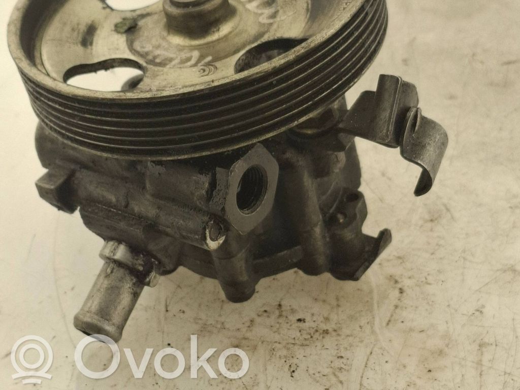 Peugeot Expert Power steering pump 