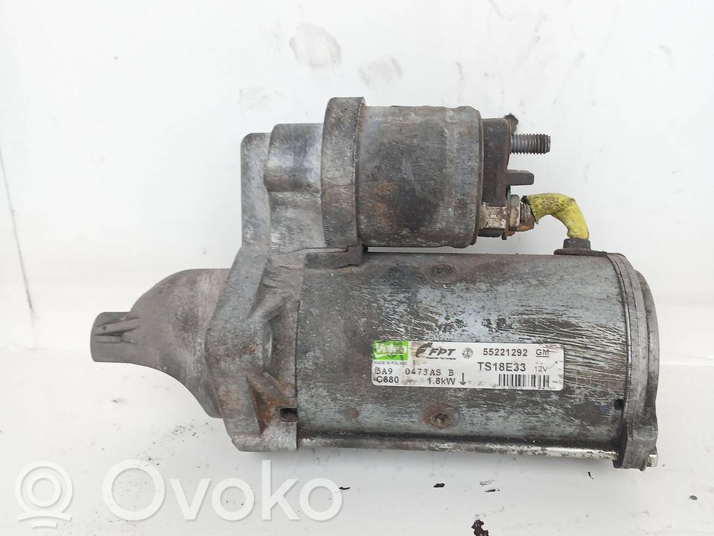 Opel Corsa D Starteris 