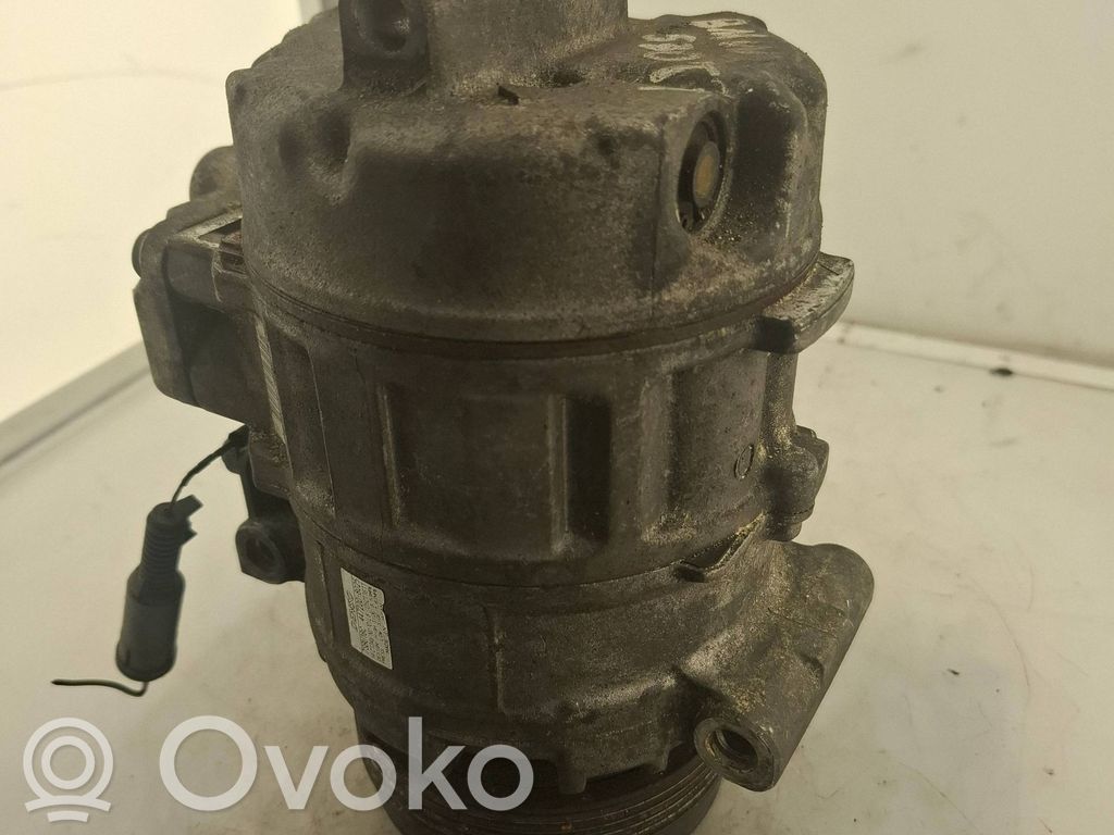 BMW 5 E39 Air conditioning (A/C) compressor (pump) 