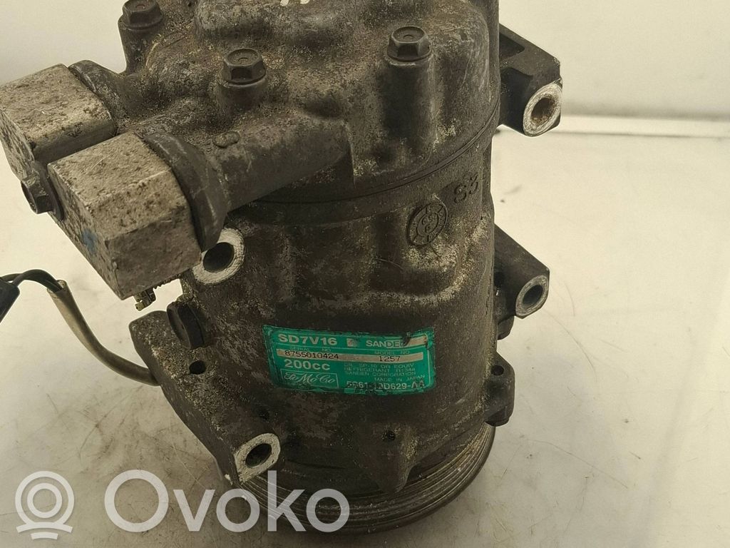 Ford Fiesta Air conditioning (A/C) compressor (pump) 