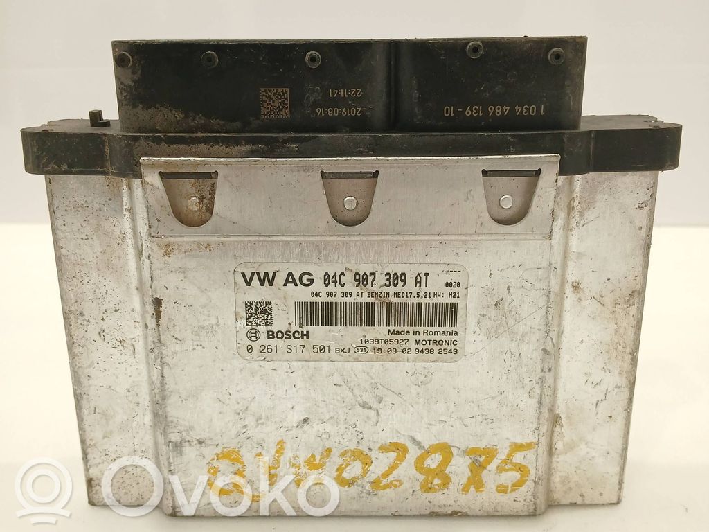 Volkswagen Polo VI Engine control unit/module 