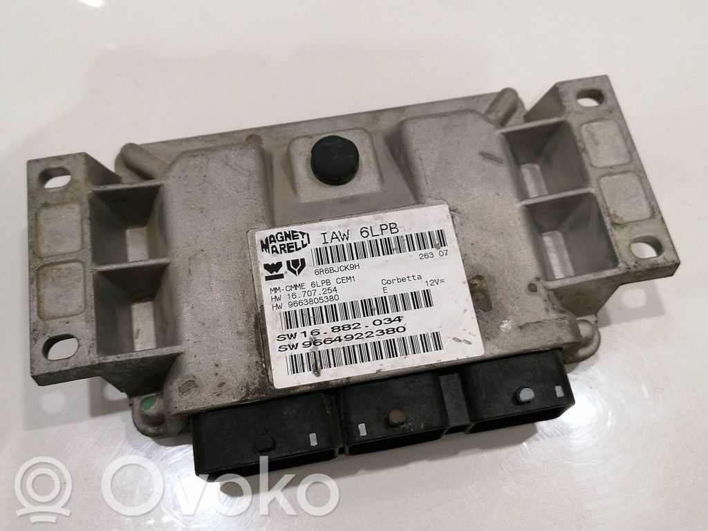 Citroen C4 I Picasso Engine control unit/module 