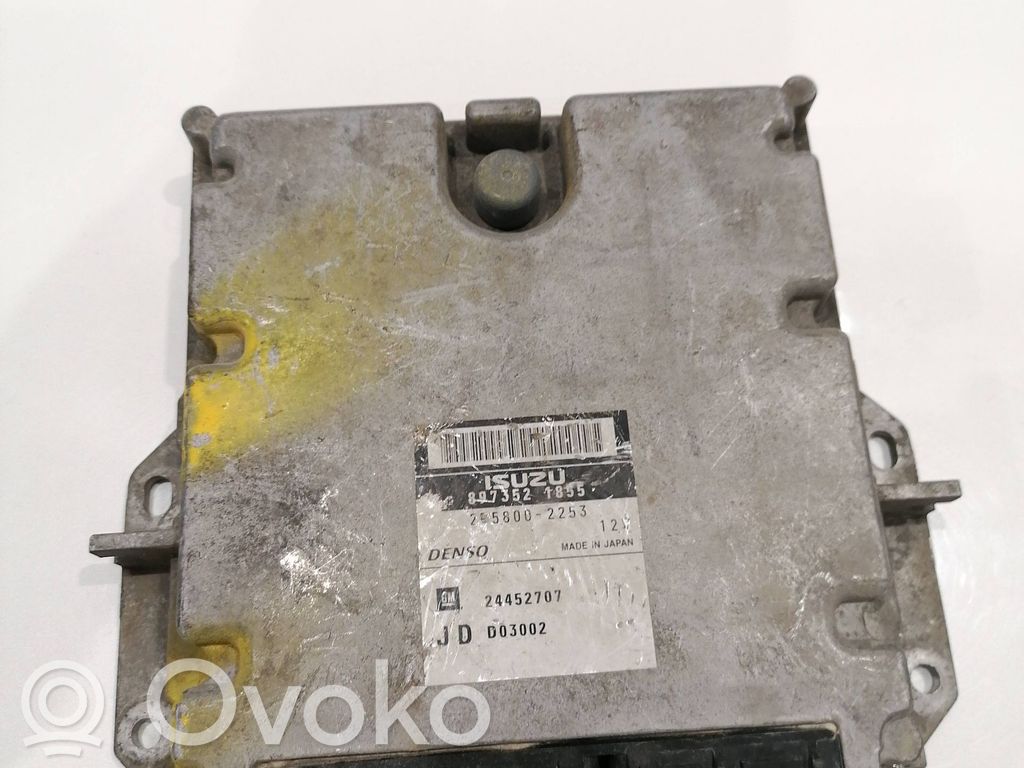 Opel Vectra C Engine control unit/module 