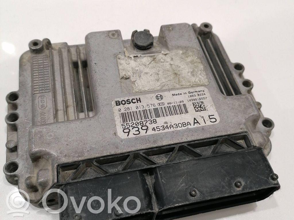 Alfa Romeo 159 Engine control unit/module 