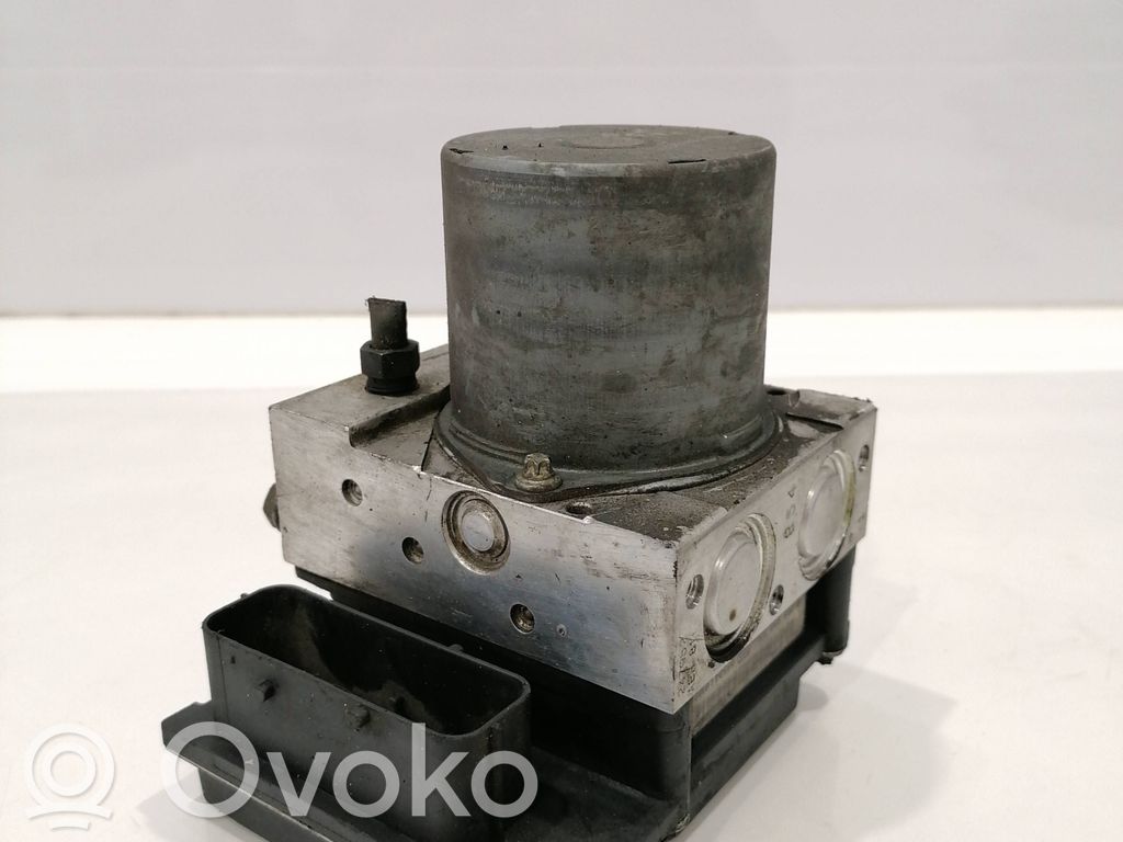 BMW X5 E53 ABS Pump 