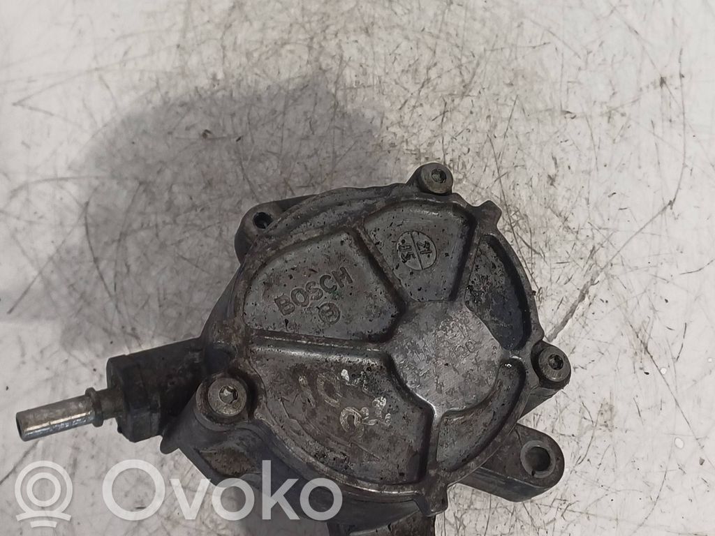 Vacuum pump   D1651A,22090