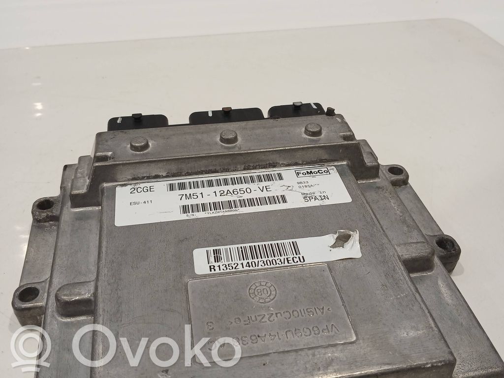 Ford C-MAX I Engine control unit/module 