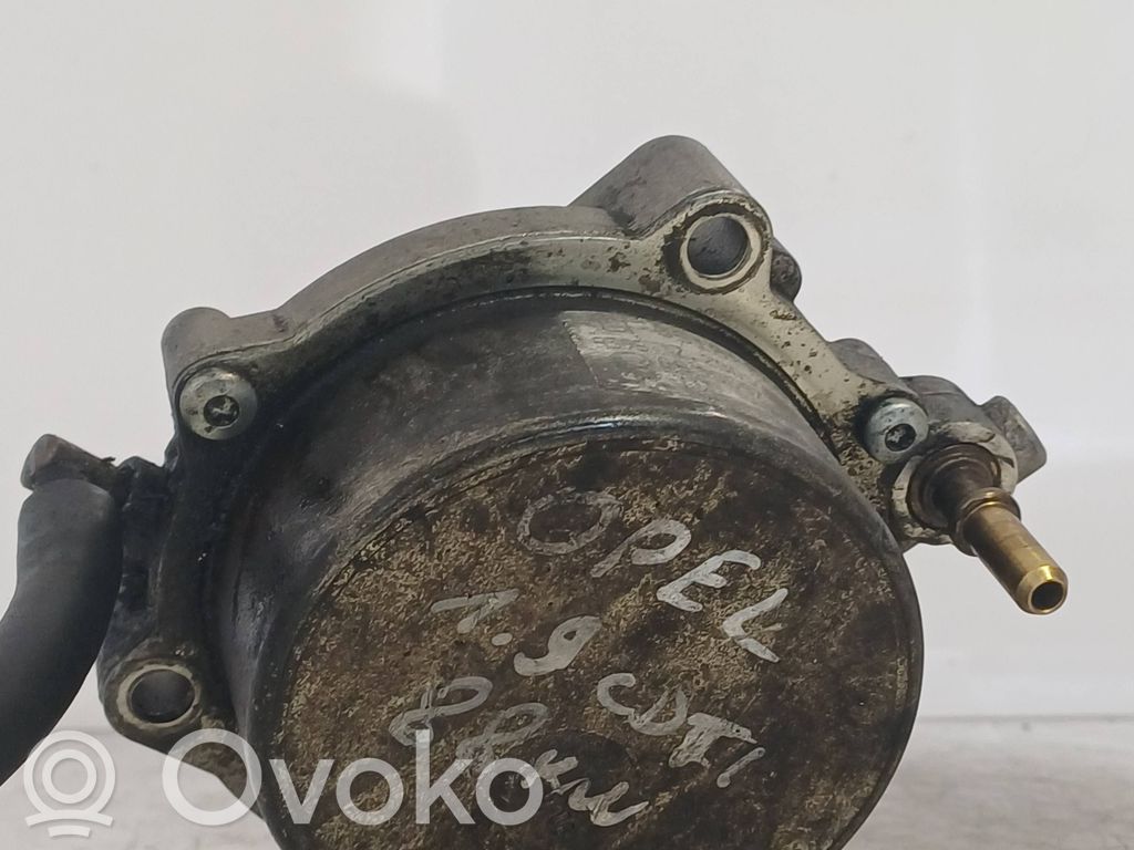 Opel Vectra C Bomba de vacío 