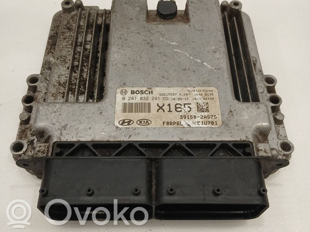 KIA Carens III Engine control unit/module 