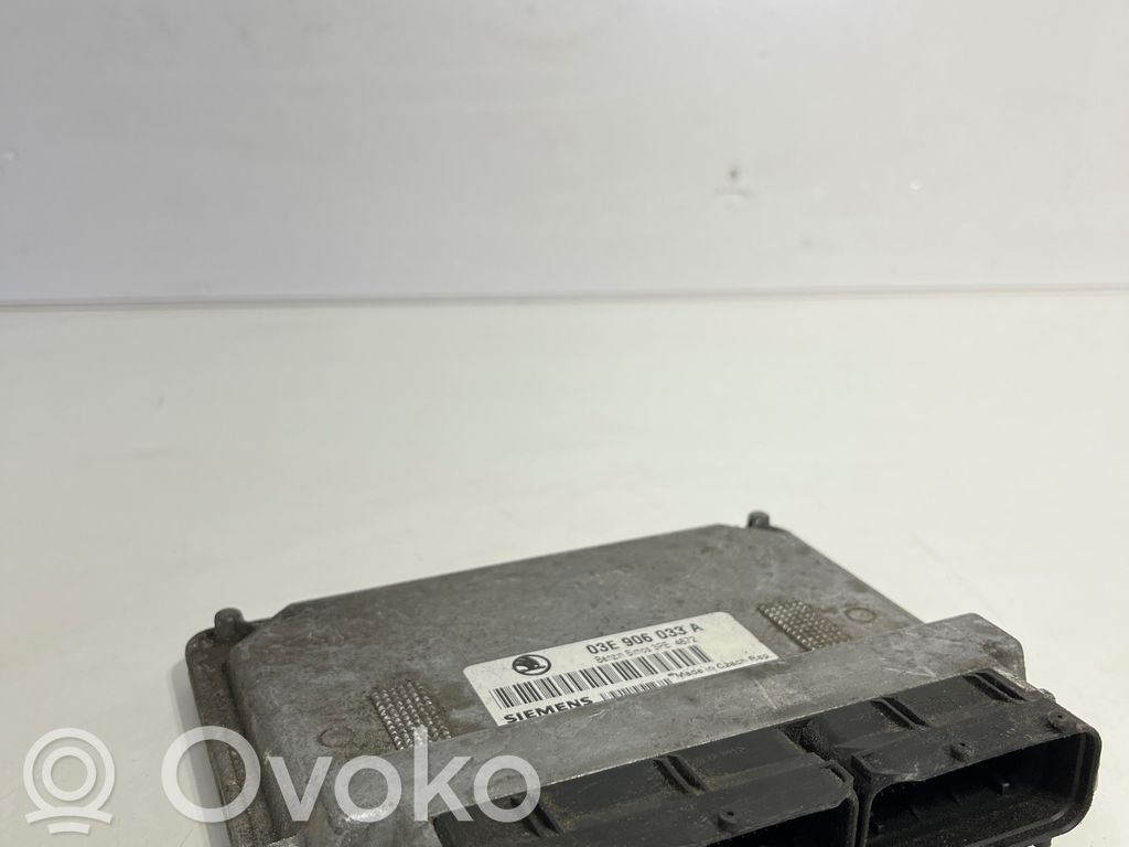 Skoda Fabia Mk1 (6Y) Engine control unit/module 